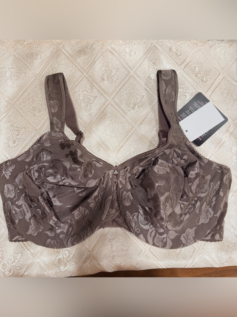 Wacoal Bra 38DD new